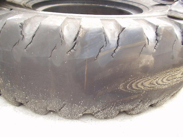 轮胎小知识_jbo竞博（官网）