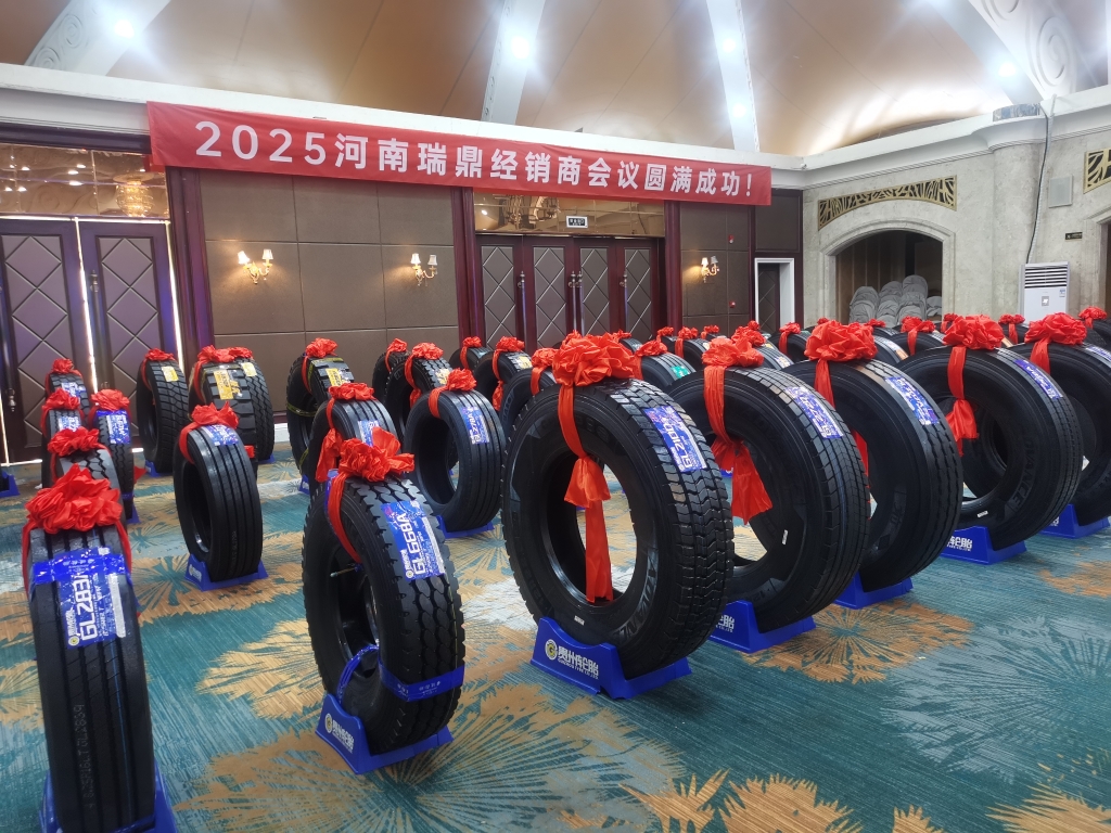 蛇年“黔”行 灯塔赋能——jbo竞博春季促销狂揽15万条订单_新闻动态_jbo竞博（官网）